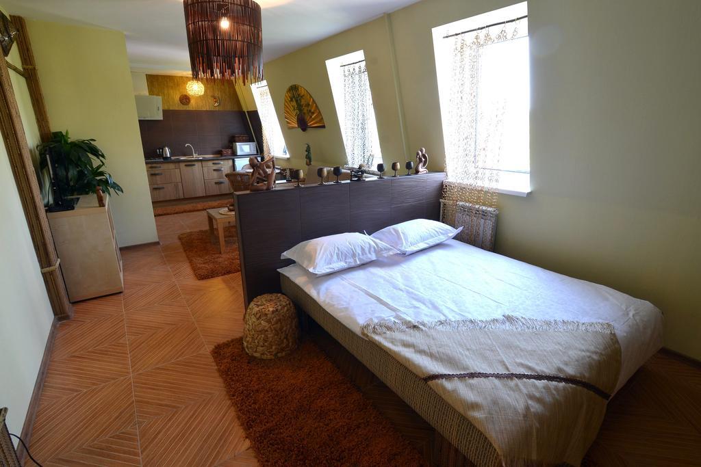Dragomir Apartments Cherkasy Phòng bức ảnh