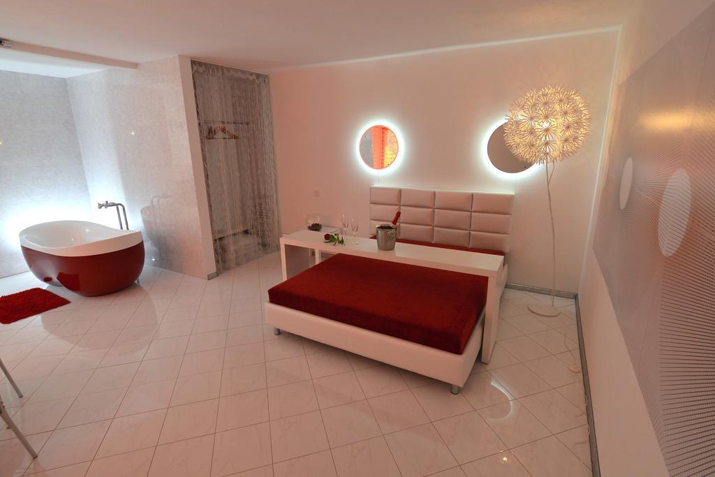 Dragomir Apartments Cherkasy Phòng bức ảnh