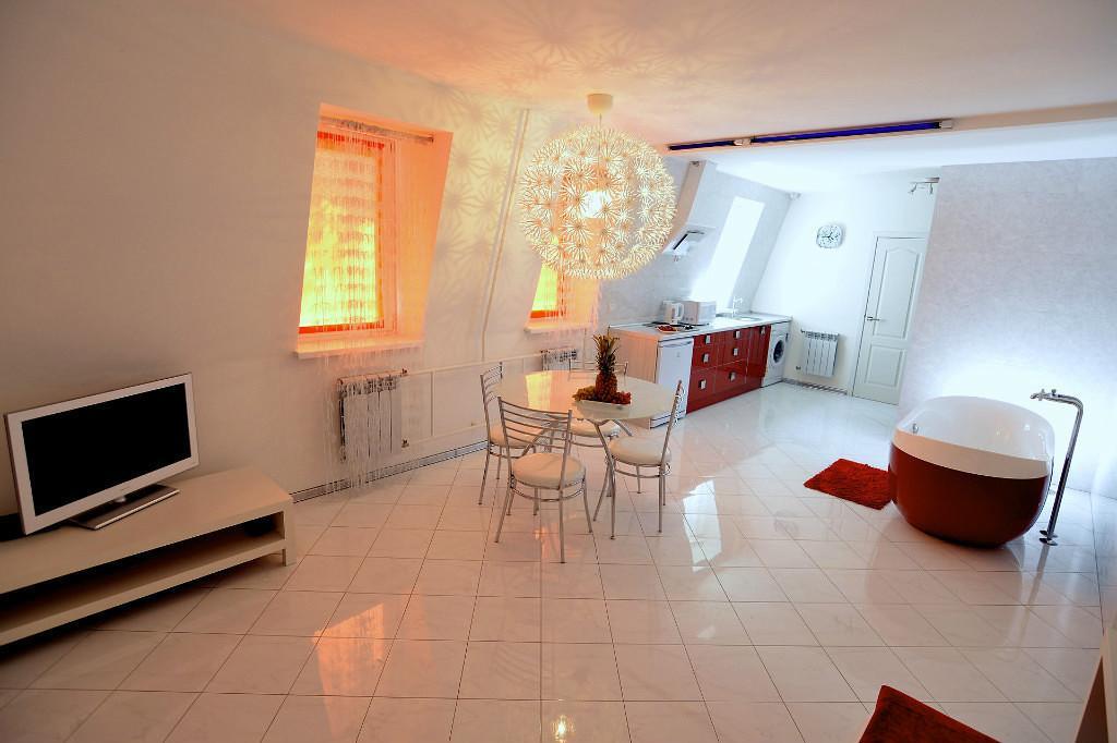 Dragomir Apartments Cherkasy Phòng bức ảnh